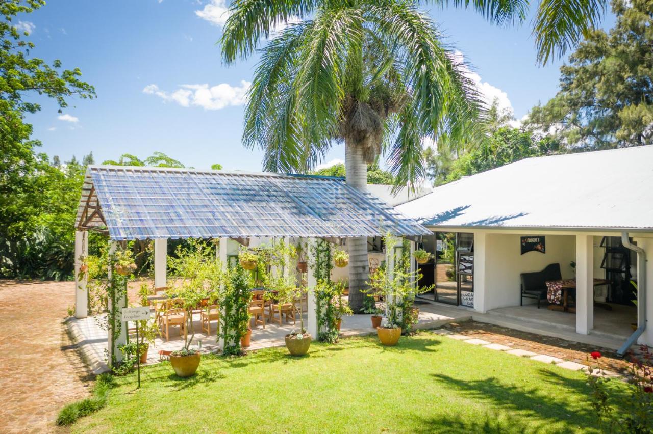 Francines Venue Pty Ltd Bed and Breakfast Hoedspruit Exterior foto